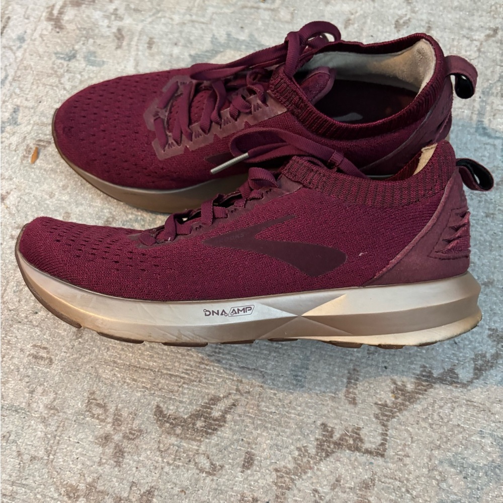 Brooks Women's Athletic Shoes - Burgundy - Picture 6 of 13